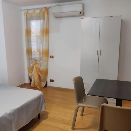 فندق مبيت وإفطار Casa Vittoria