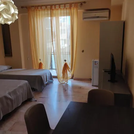 Casa Vittoria Santo Stefano di Camastra