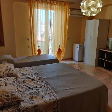 Frühstückspension Casa Vittoria Santo Stefano di Camastra